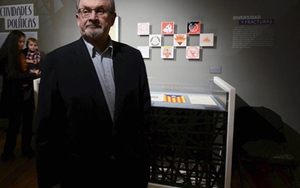 Rushdie: 'Tôn giáo cũng phải chịu sự châm biếm'